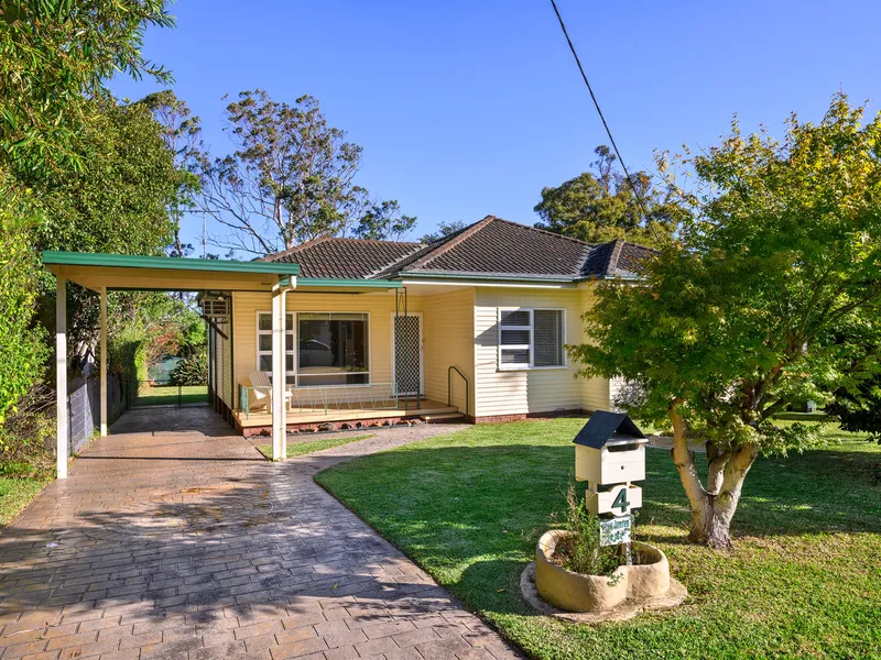 FANTASTIC OPPORTUNITY TO GET INTO THE BLAXLAND MARKET!