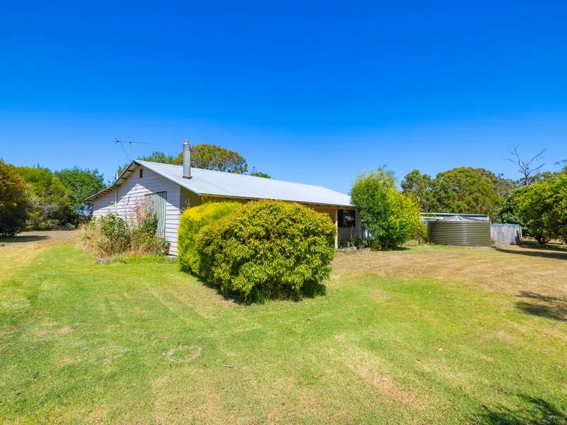 Lot 3 - Small Farm & Lifestyle