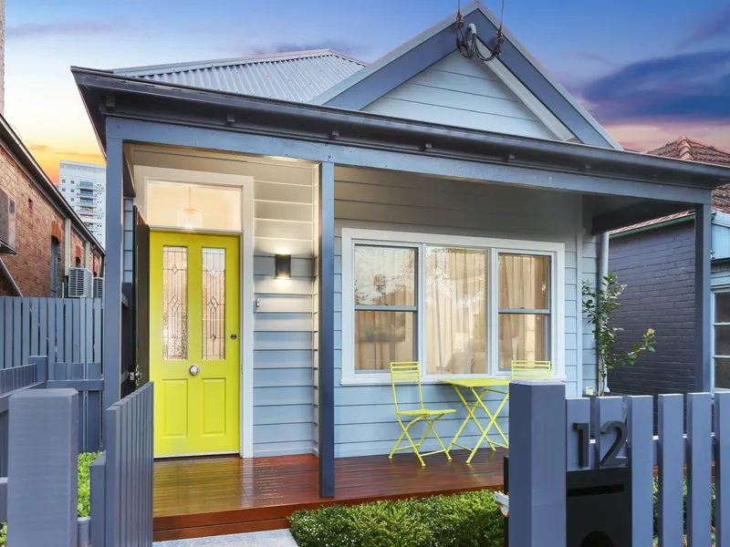 Remarkable architect rebuilt home steps to St Leonards