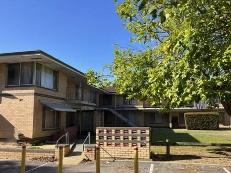 Extremely Low Maintenance 2x1 Apartment Situated in the Heart of Gosnells!