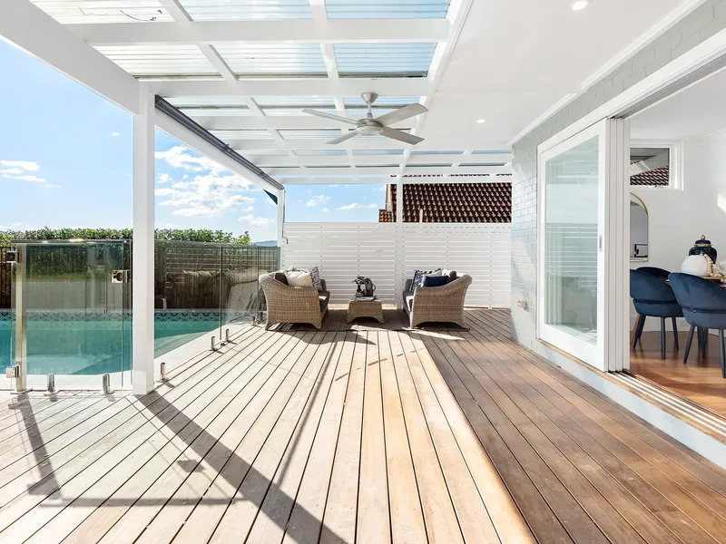 Classic California bungalow meets easy modern style