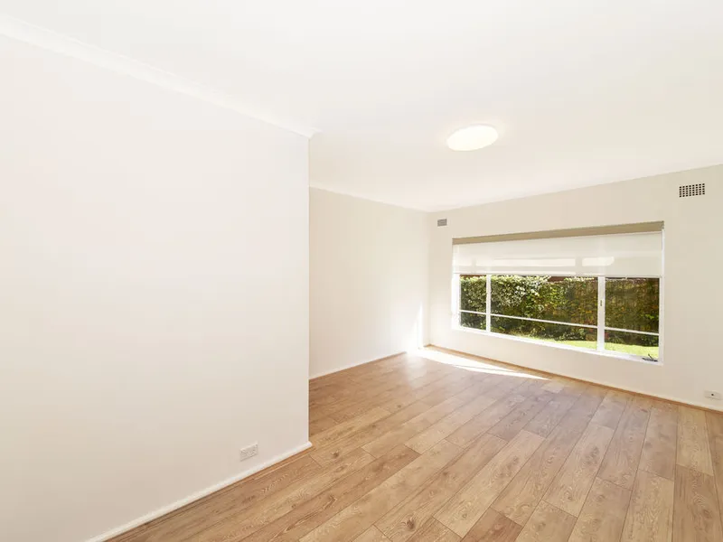 Fully Renovated, Modern Garden-Like Apartment, Blue Ribbon Mosman Address