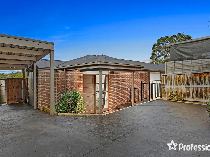 NO COMMON PROPERTY, OWN TITLE!