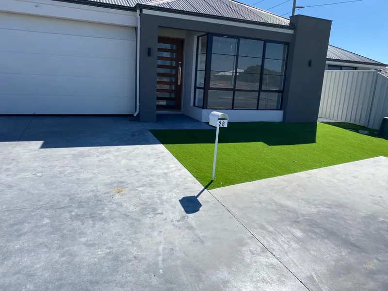 New build house for rent