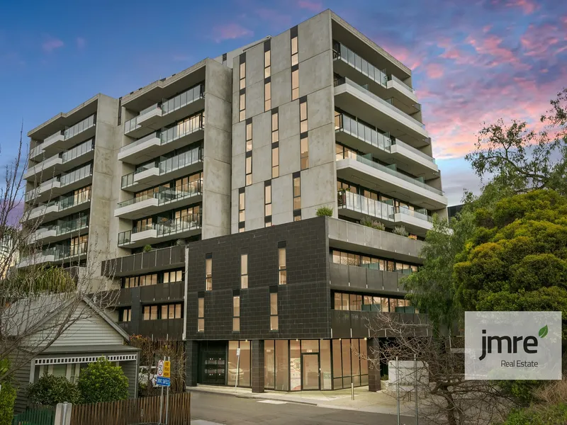 Modern Living In Enviable Location