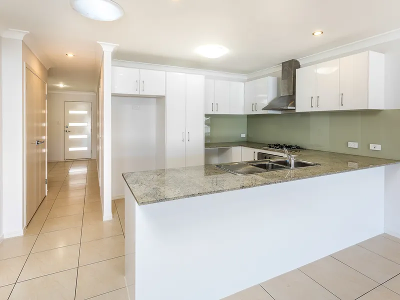 NOT TO BE MISSED!! GREAT DUPLEX IN THE HEART OF NARANGBA