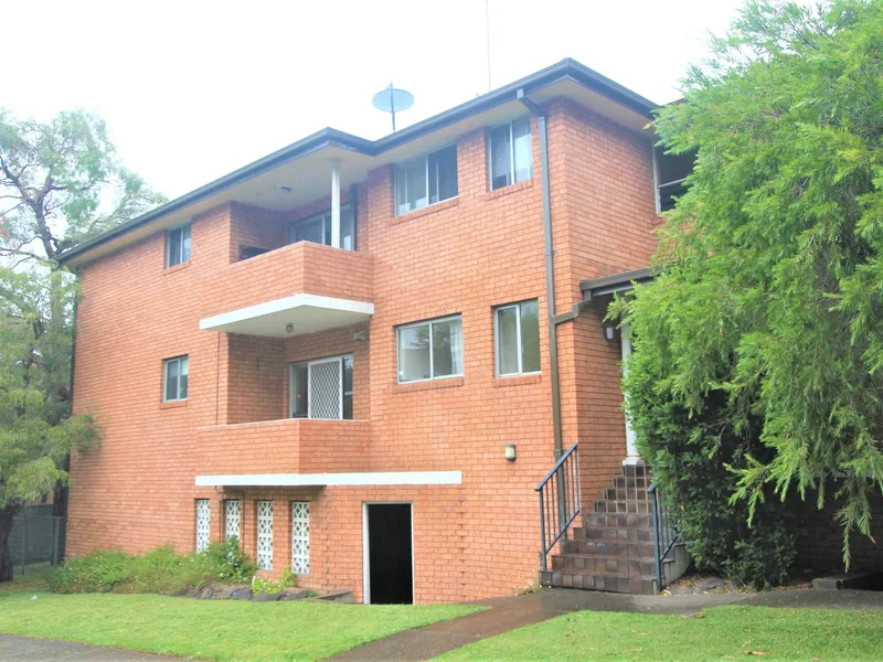 Quiet, private, and convenient 2-bedroom unit