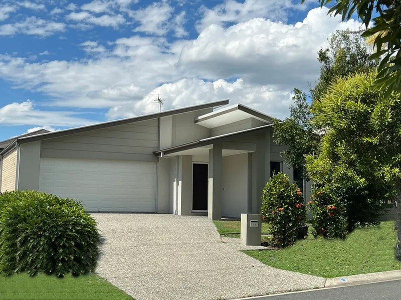 GUARANTEED RENT UNTIL 2027*