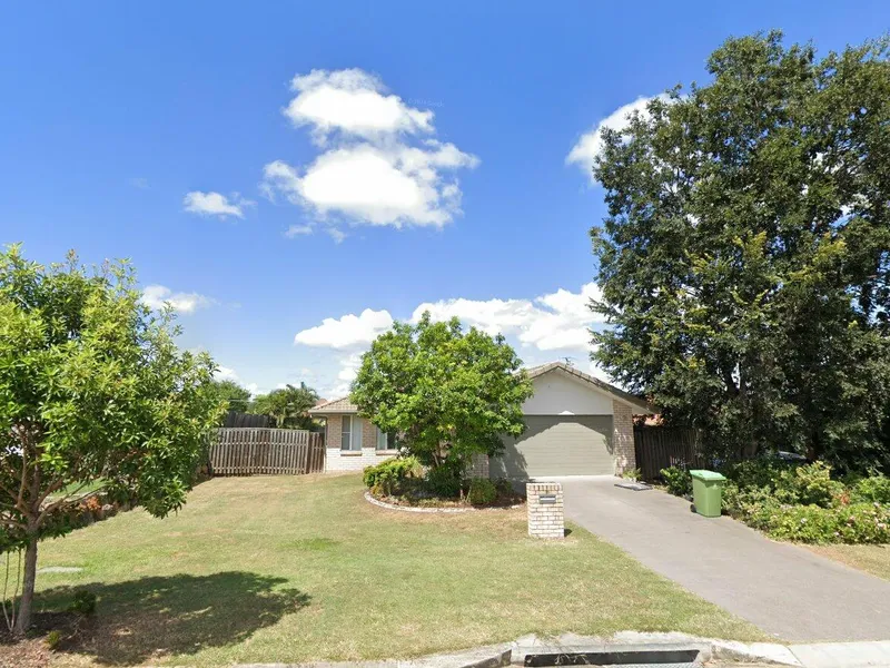 Large Family Home in Raceview