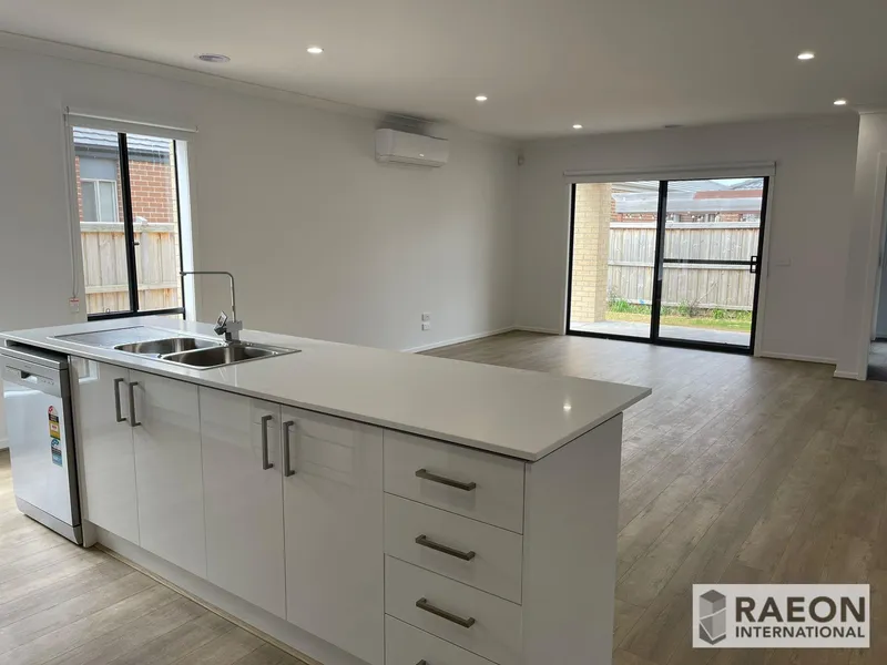 Brand New Five Bedroom Home in Jubilee Estate