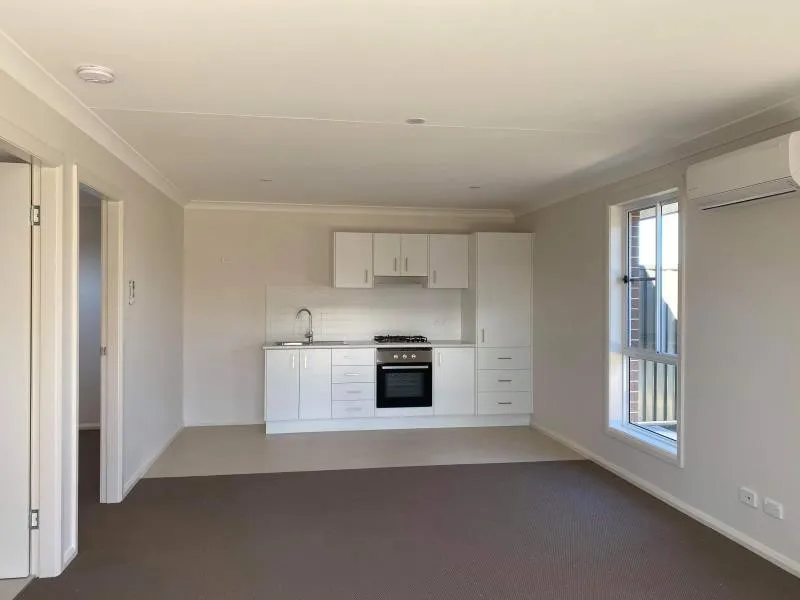 2 BEDROOM UNIT - LOCATED IN KOOTINGAL!