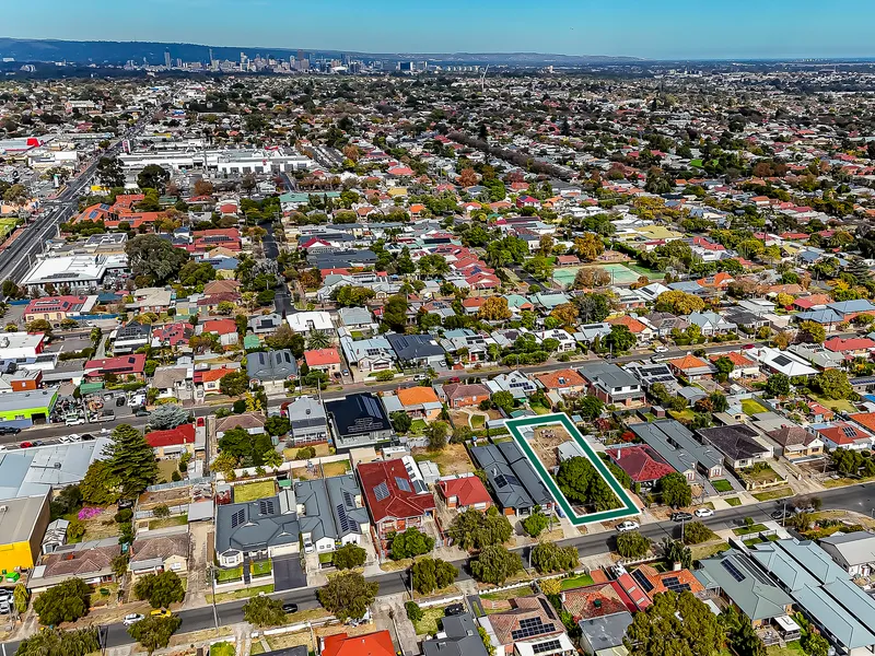 One Bedroom with Home in Wanted Locale