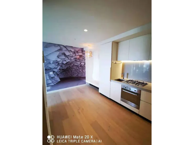 Level 48 2 Bedroom Apartment, Very good condition as previously owner occupying