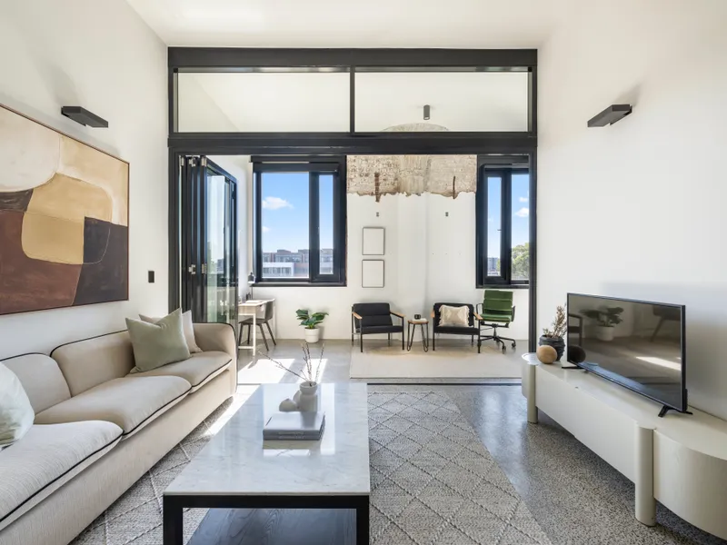 An Award Winning Heritage Conversion of Exquisite Taste and Flawless Design