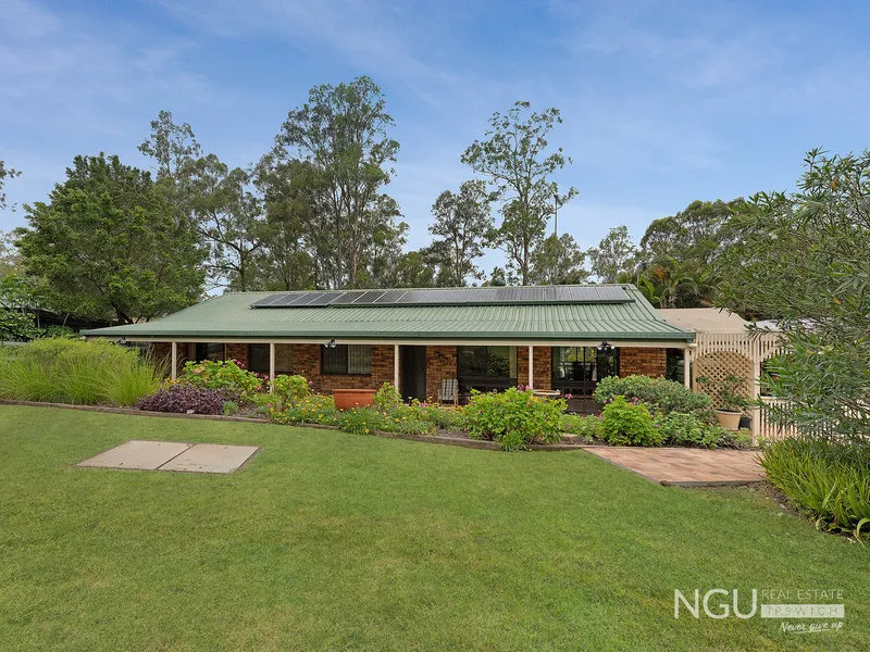 BEAUTIFUL HOME & POOL +SHED On BLISSFUL 3336SQM RIVERFRONT