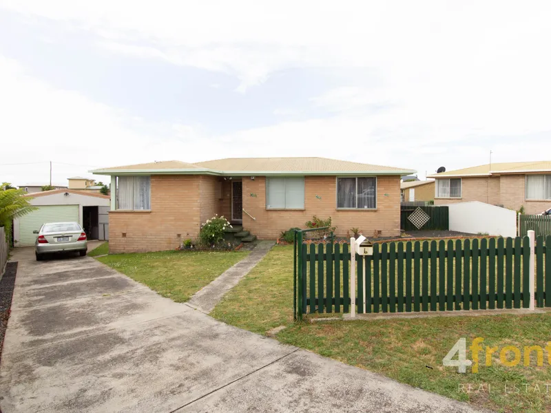 Renovated low maintenance investment