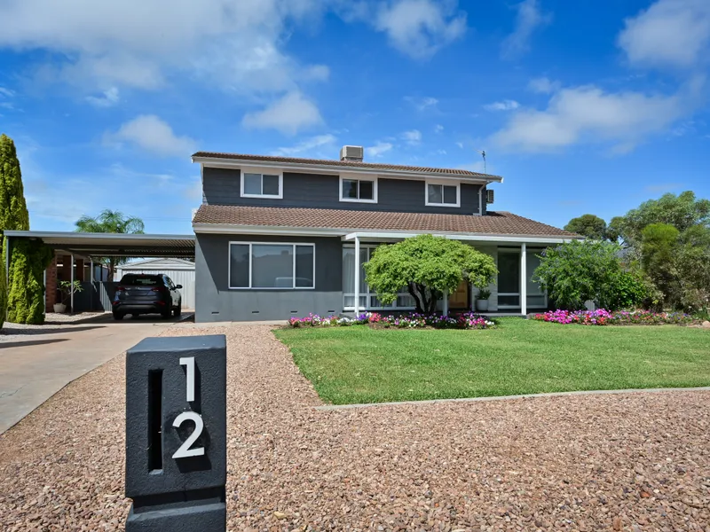 A WORLD OF LUXURY, ELEGANCE AND PRESTIGE