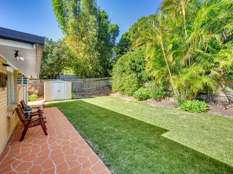 Cosy and well-presented home in Jamboree Heights