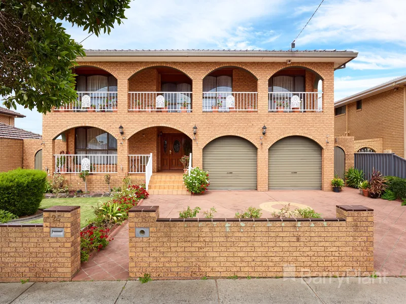 BIG, BOLD AND BEAUTIFUL