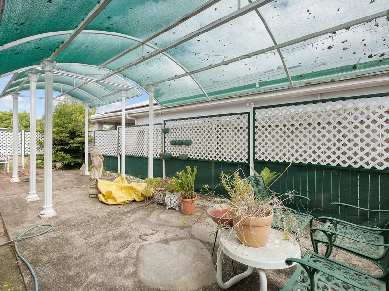 Your Dream Home Awaits: Fantastic Renovator