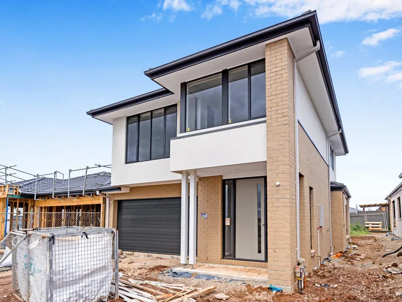 Brand New House in Mount Atkinson!