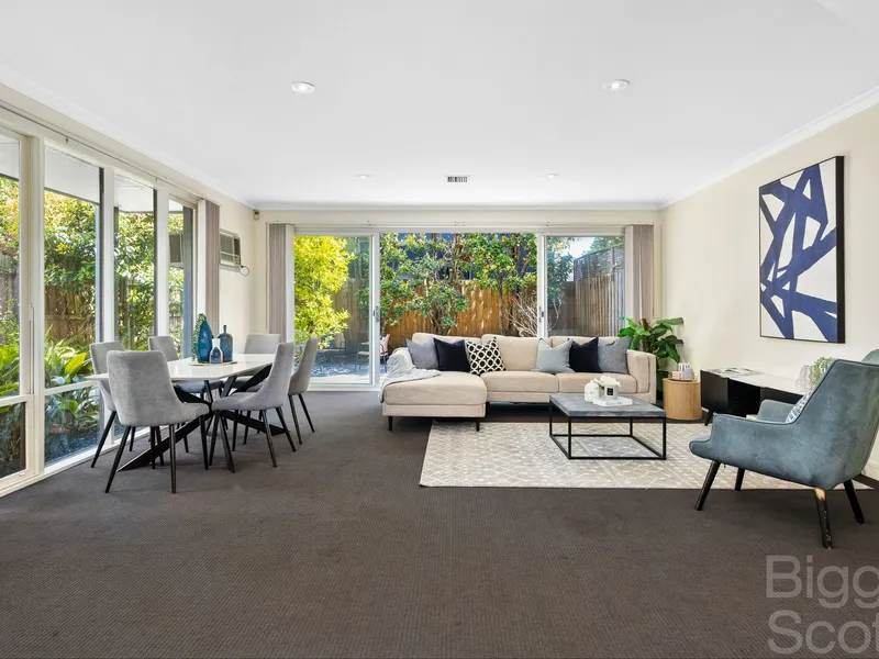 A Big Bold Townhouse in Treelined Park Location