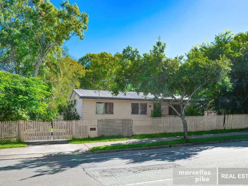 Top Location on ¼ Acre - Ideal Investment