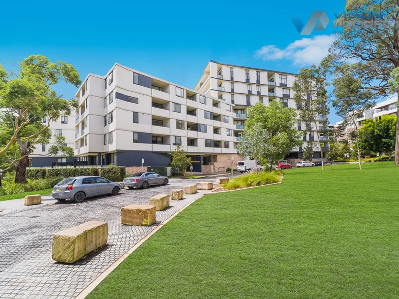 Spacious 2 bedroom with huge study just list !