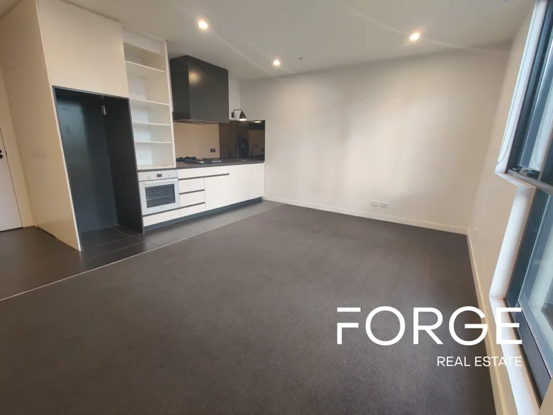 1 Bedroom Apartment Situates in the Heart of Melbourne CBD.
