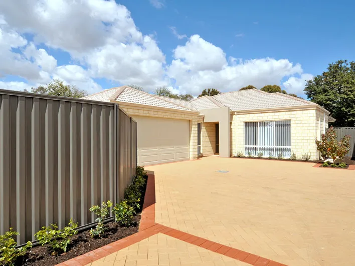 Clean and Inviting!!!