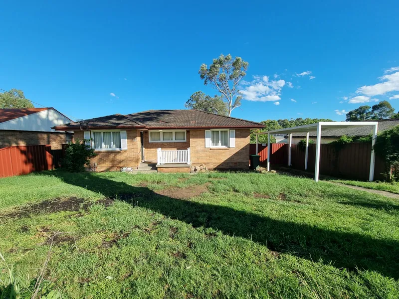 WONDERFUL THREE BEDROOM FAMILY HOME