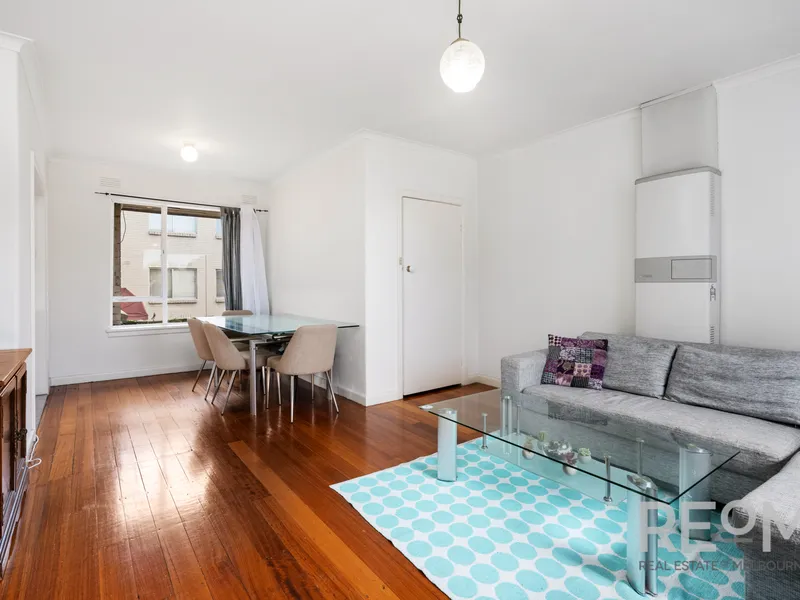 The cosmopolitan lifestyle is at your doorstep