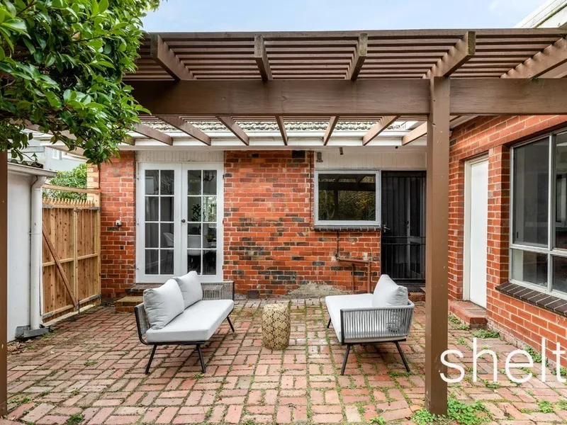 FRESHLY PAINTED AND CARPETED - SOLID FAMILY ACCOMMODATION
