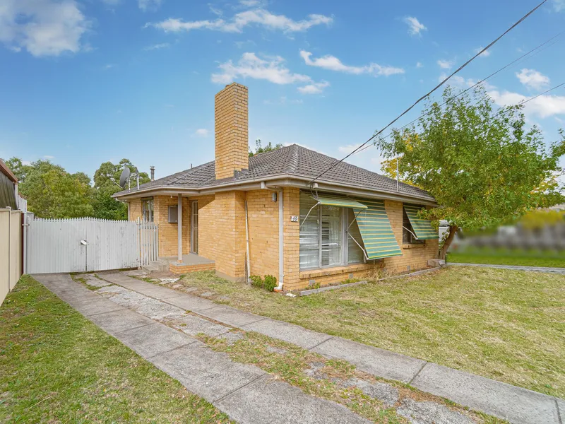 Family Home in a sought after location!