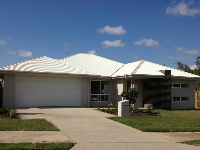 LOW MAINTENANCE 4 BEDROOM HOME