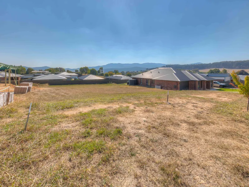 VACANT ALLOTMENT WITH SCENIC OUTLOOK