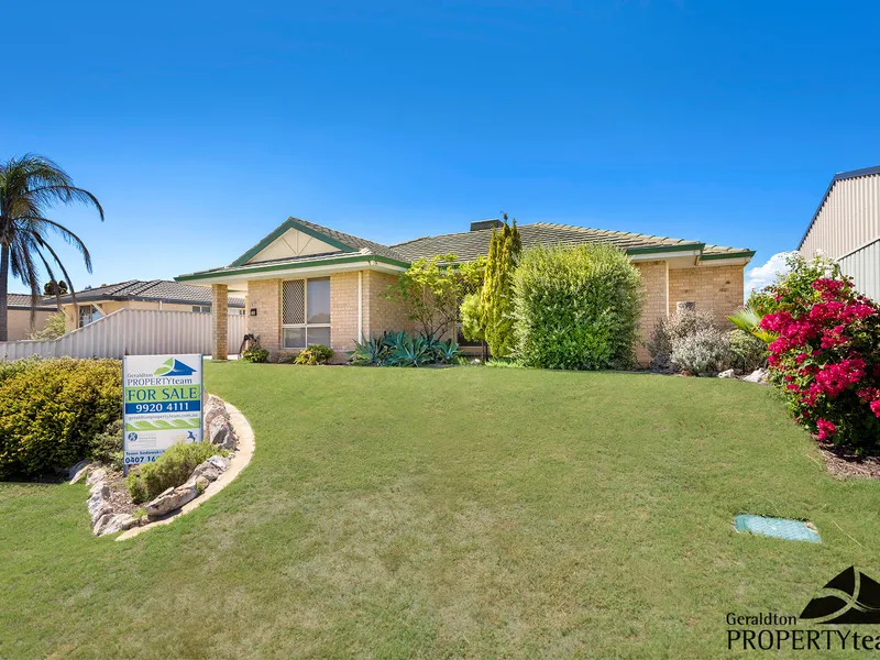 Cape Burney Lifestyle with Ocean Views