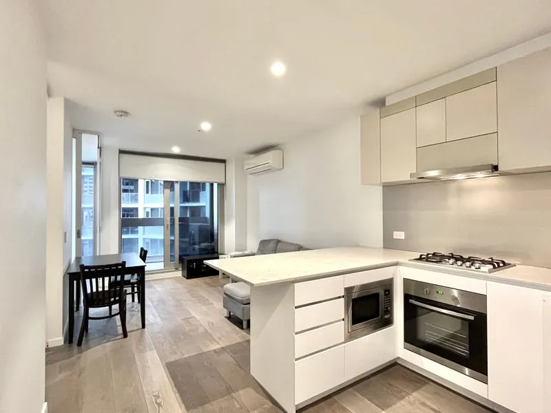 Furnished 2 Bedroom Apartment - $650 Per Week