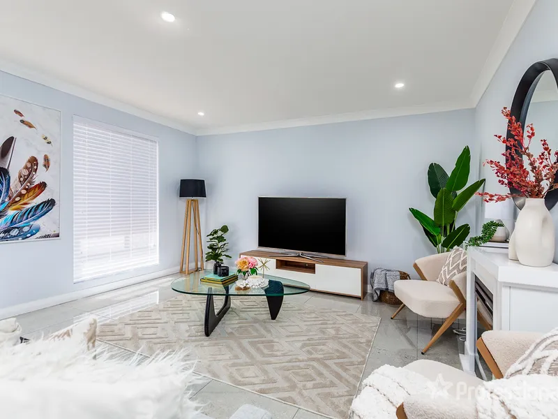 RENOVATED 4x2 ON 1012m2