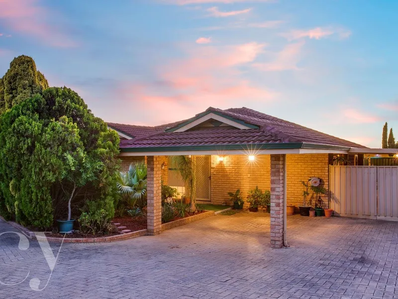 SPLENDIDLY SECLUDED!