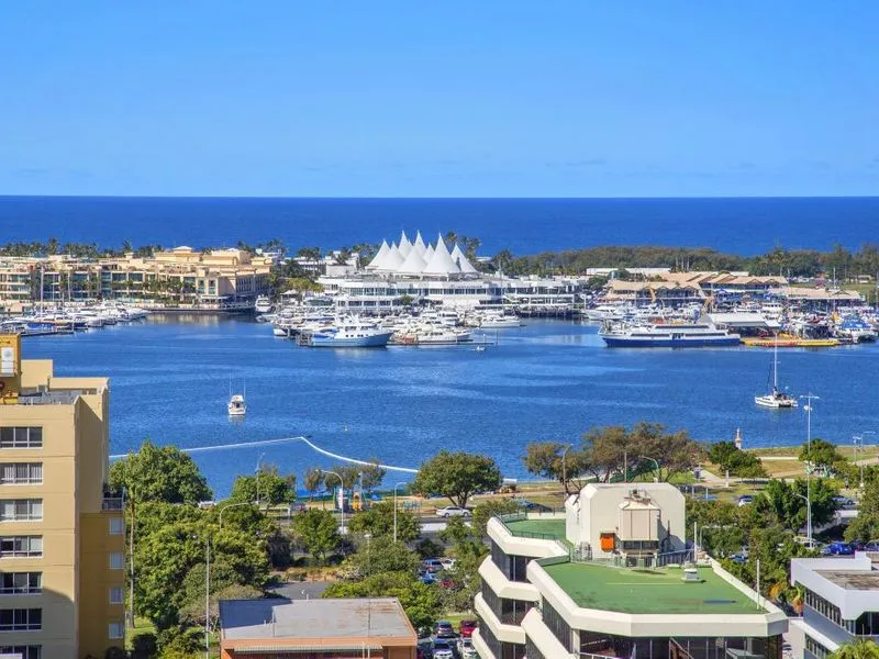 11th Floor  Apartment with Magnificent Views