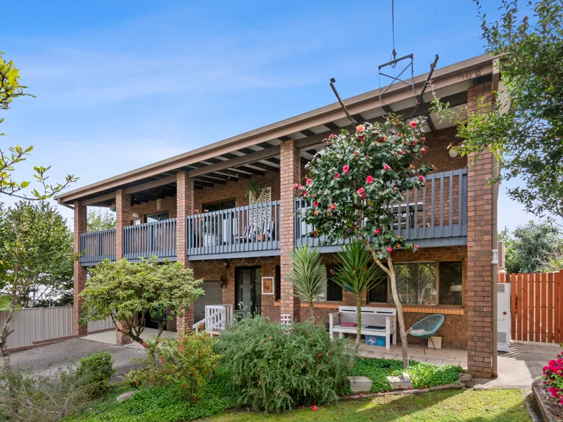 VERSATILE FAMILY HOME