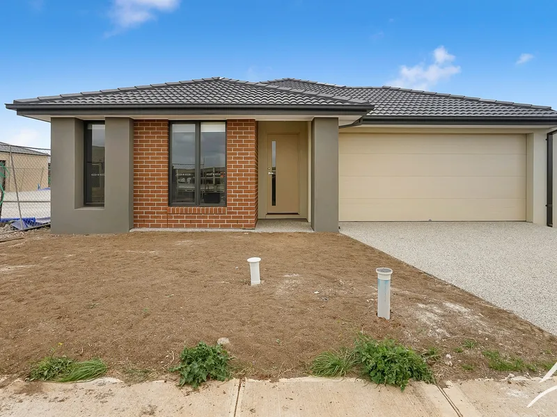 Brand New House in Ellarook!