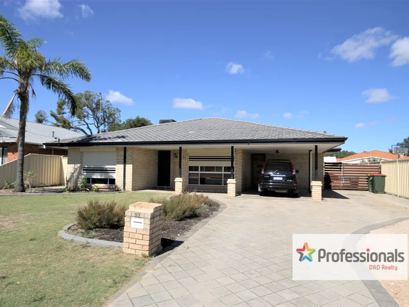 Family home with Shed and Pool 