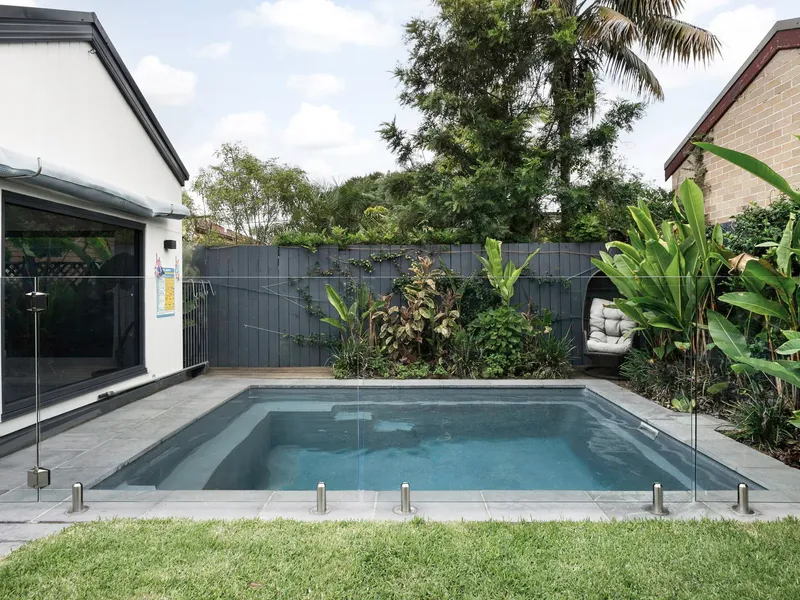 A botanical Sanctuary of Design & Charm with electricity included