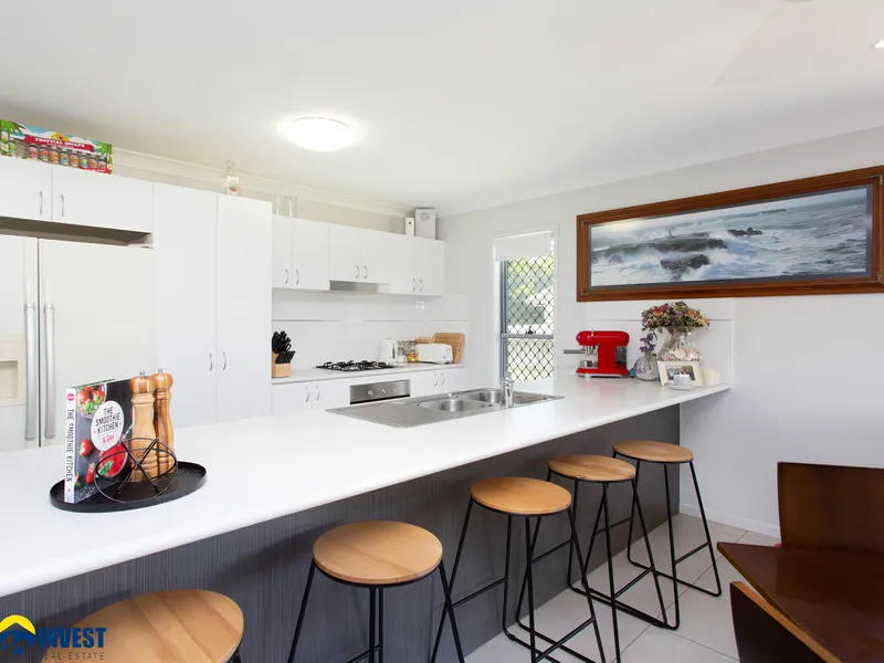 WHY WAIT TO BUILD WHEN YOU CAN BUY RIGHT NOW!!  SUITABLE FOR INVESTORS OR OWNER OCCUPIERS