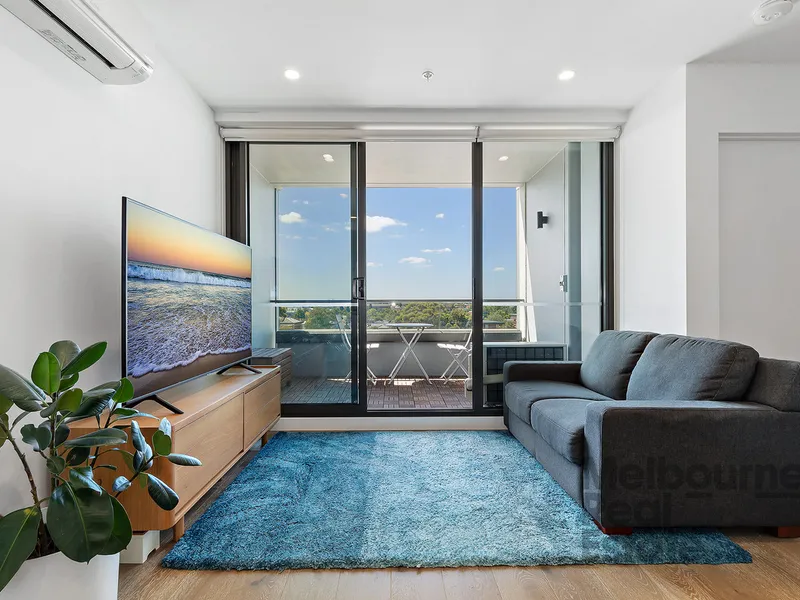 Prestigious Apartment Living In Lifestyle Locale