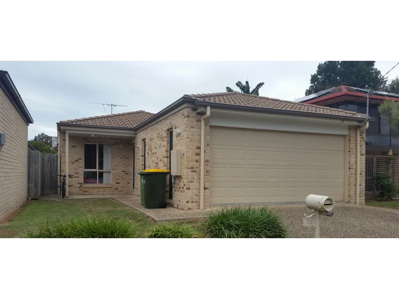 Lowset 4 bedroom home minutes to the water!