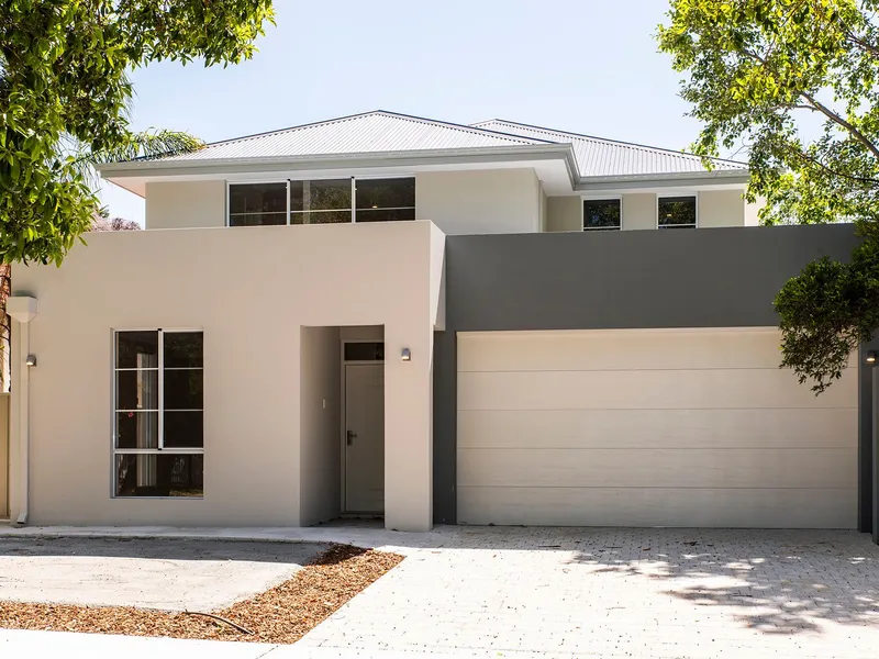 STYLISH EASY CARE FAMILY HOME