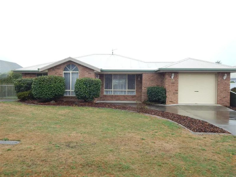 Comfortable Family Home